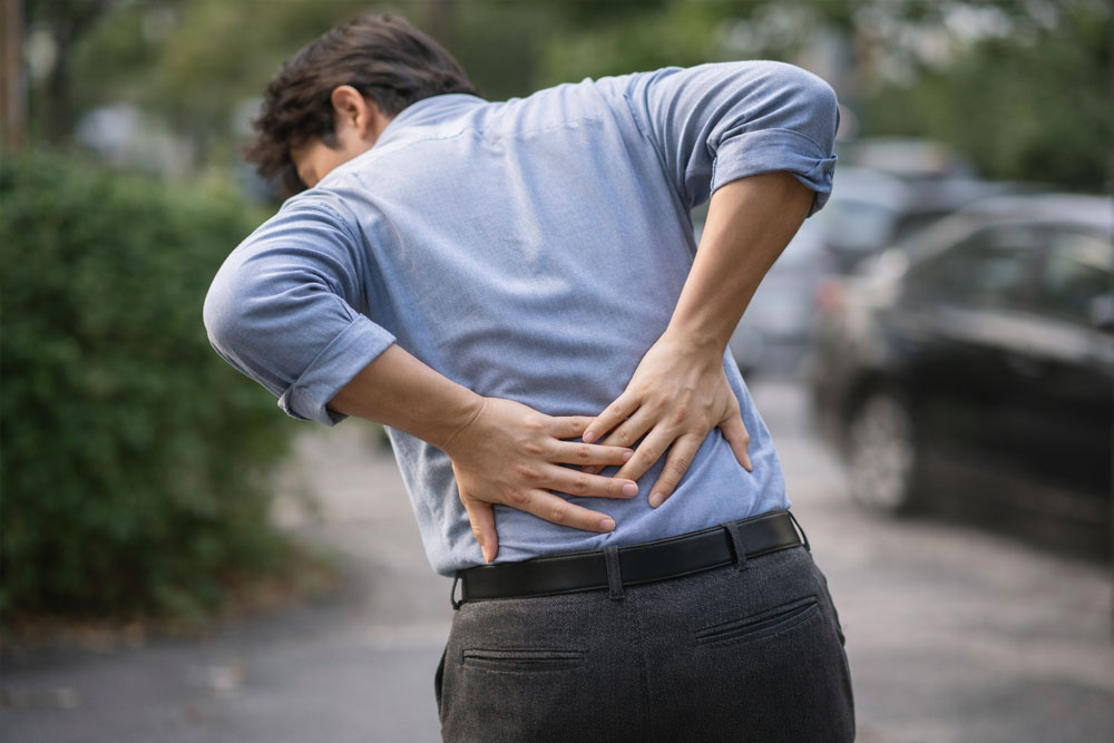 腰の痛みのイメージ